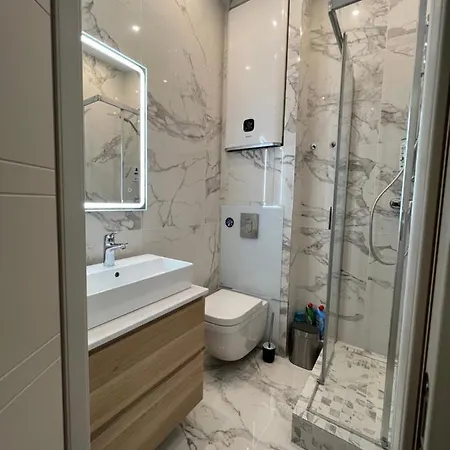 Newly Renovated Luxury Suite In The Center Of Cannes Buitenkant foto